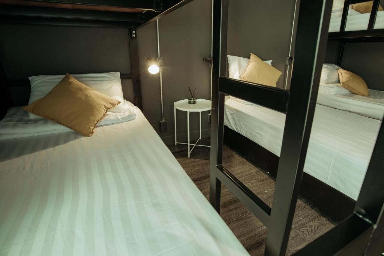 Bed and Breakfast Fashen Poshtel Čiang Mai Exteriér fotografie