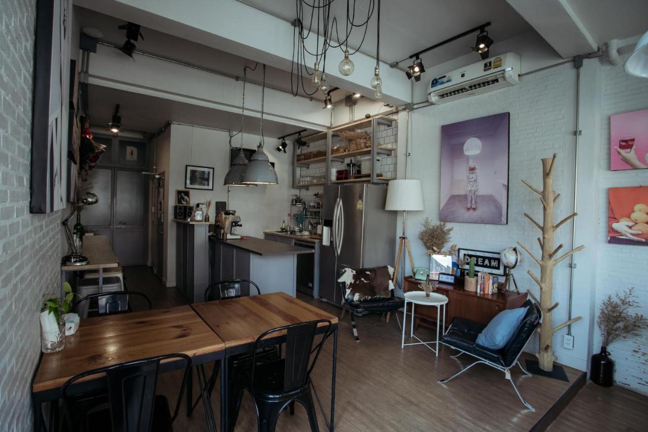 Bed and Breakfast Fashen Poshtel Čiang Mai Exteriér fotografie