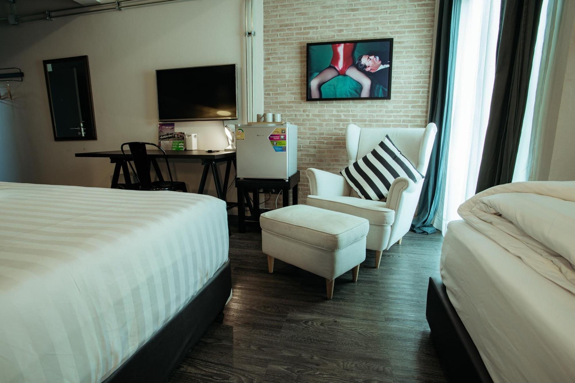 Bed and Breakfast Fashen Poshtel Čiang Mai Exteriér fotografie