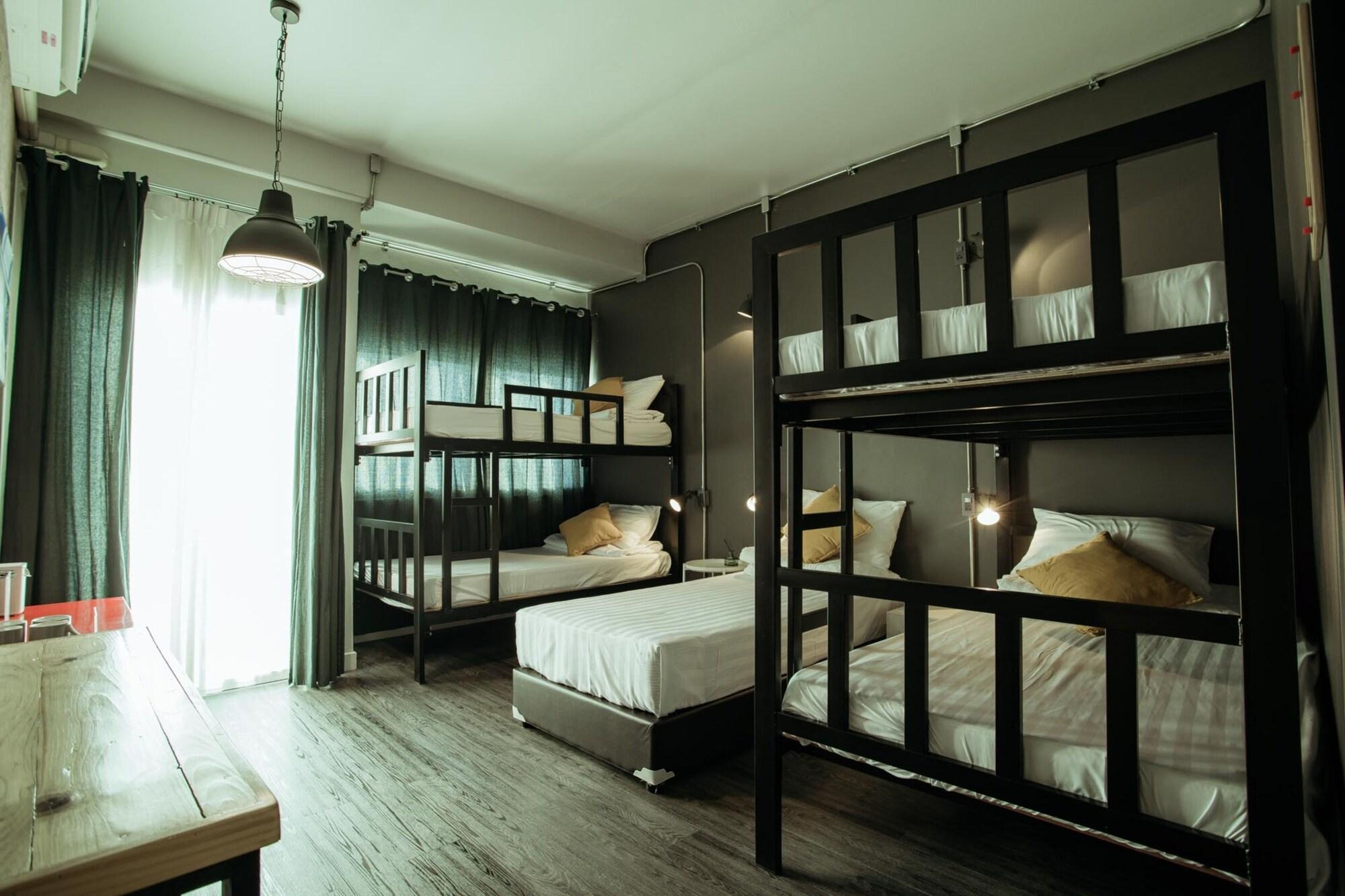 Bed and Breakfast Fashen Poshtel Čiang Mai Exteriér fotografie